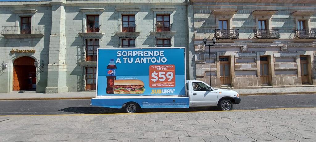 valla movil campaña subway